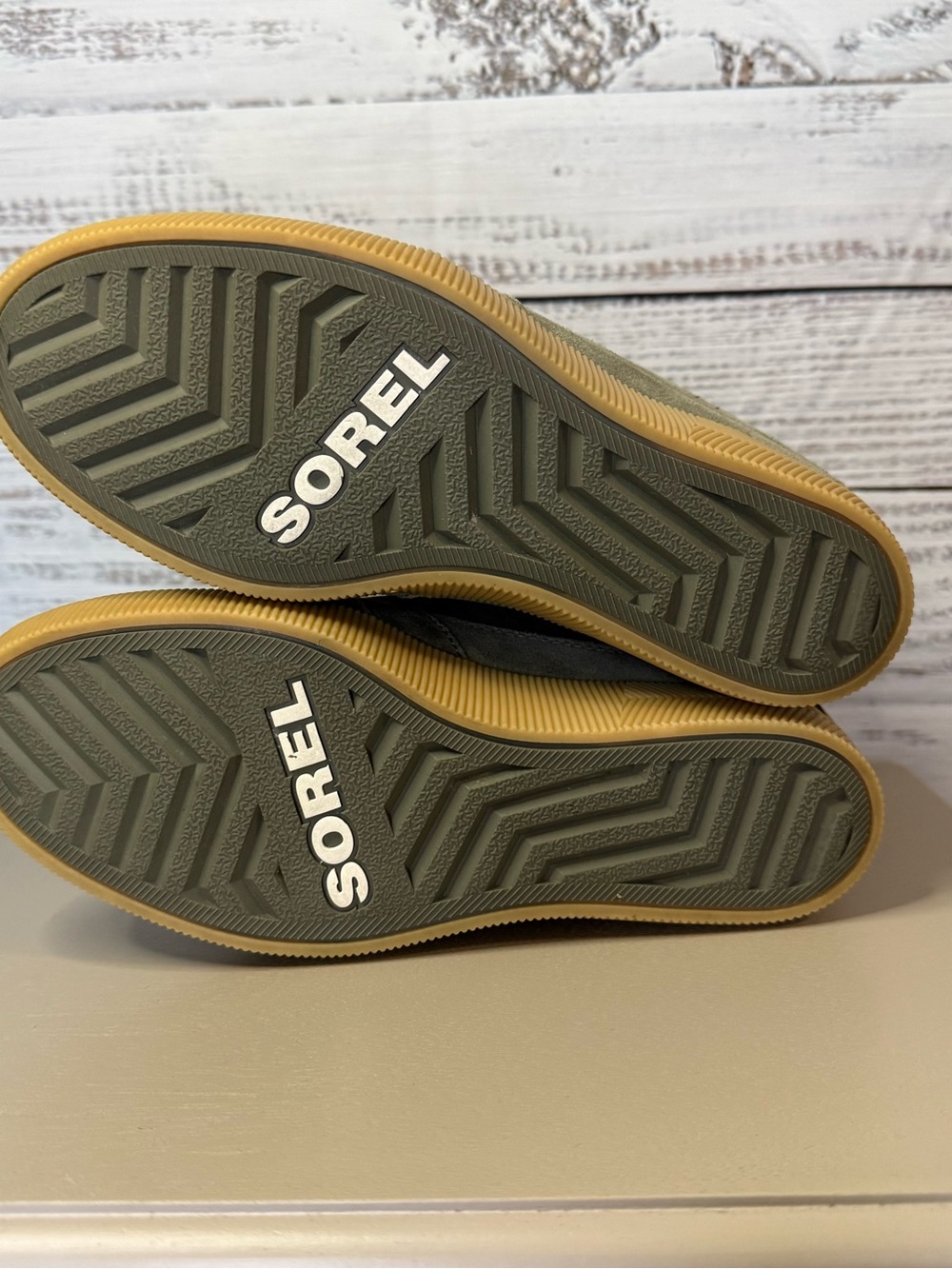 Out N About Wedge [Stone Green/Sea Salt] Ribbon laces size 6.5 like new!! - Picture 2 of 8